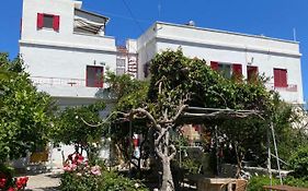 Anna Studios